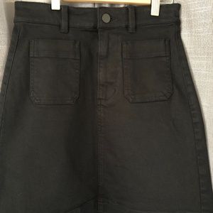 Everlane Patch pocket skirt *NEW*